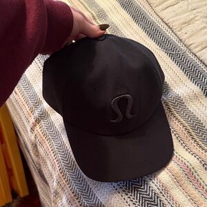 lululemon athletica Charcoal Cap NWT